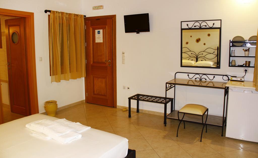 Alisachni Apartment Livadi  Luaran gambar