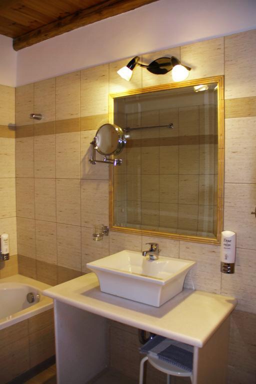 Alisachni Apartment Livadi  Luaran gambar